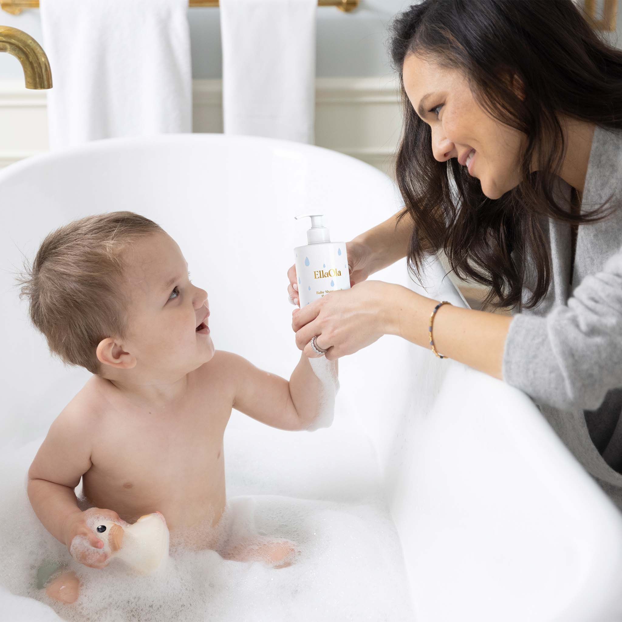 The Baby's Bathtime Duo